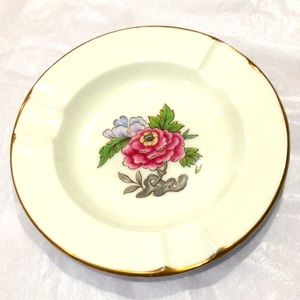 Wedgwood “Cathay” bone china ashtray EUC